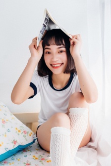 秘书边打电话边被躁